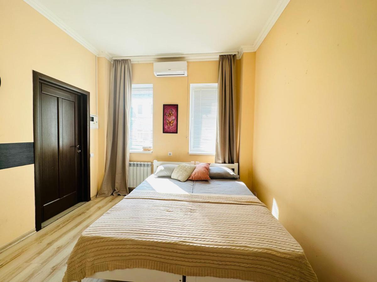 Apartments On The Embankment Harkiv Exterior foto